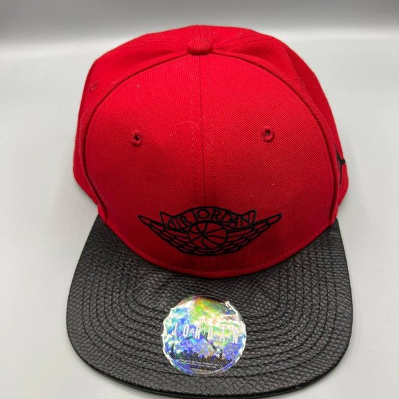 Air‎ Jordan Hat Men Red Black Jumpman Bred Wings Snap Back Cap